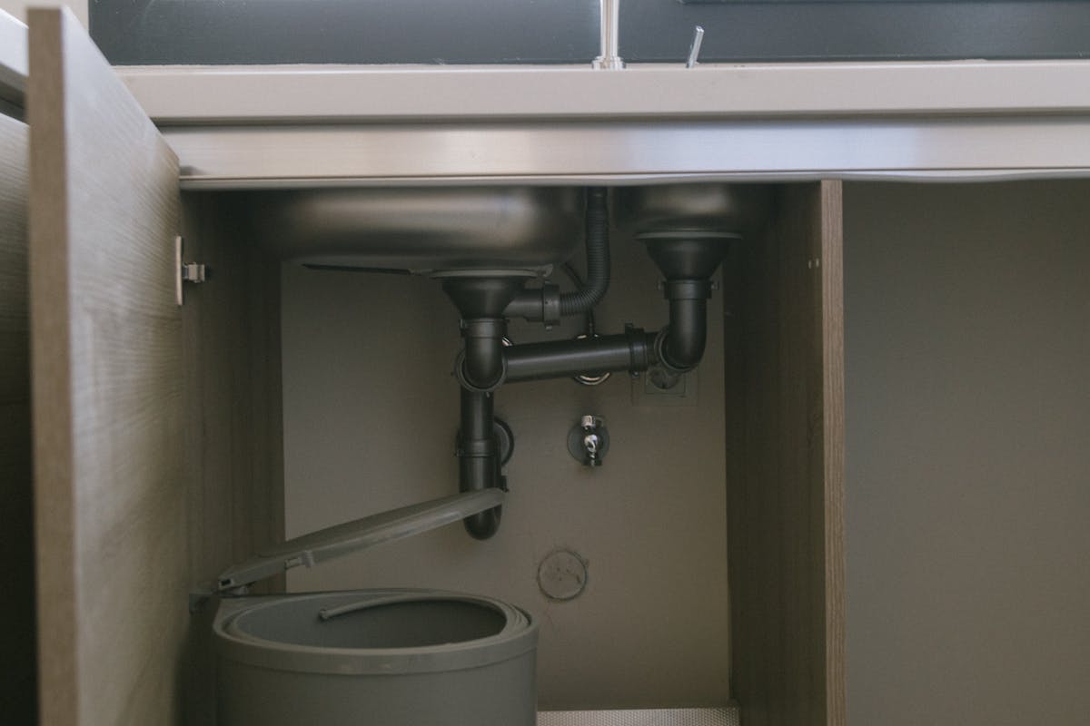 kitchen plumbing